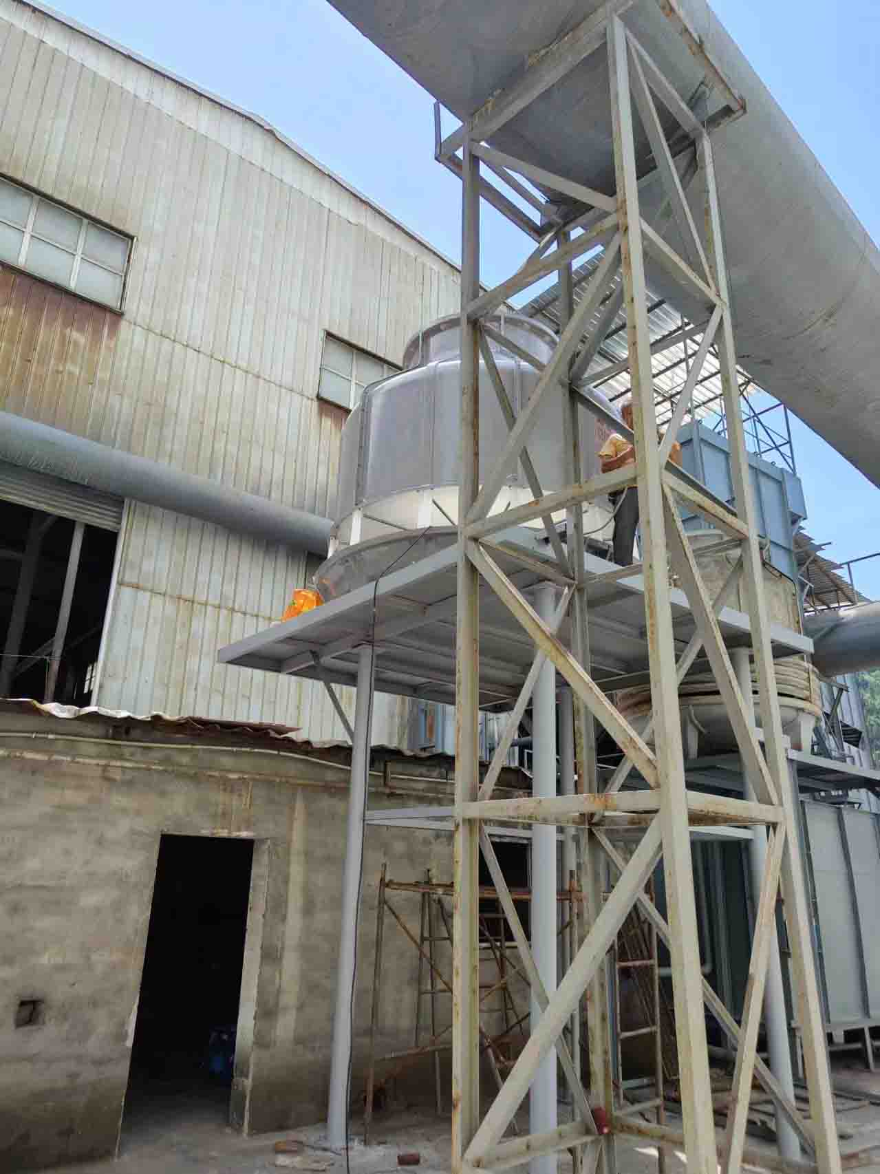 四川雅安石棉冷卻塔安裝現場-使用單位石棉柏森磨料科技